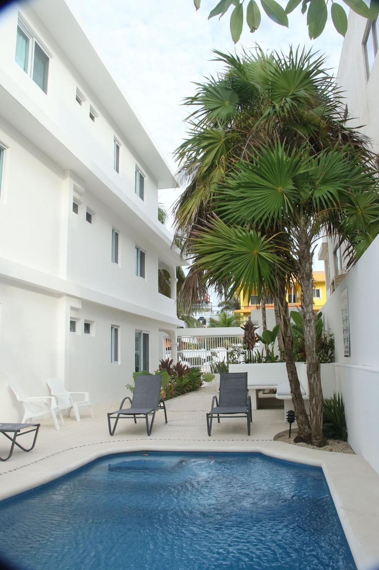 Edifico Con Departamentos Amplios Cerca De La Playa Lejlighed Puerto Morelos Eksteriør billede